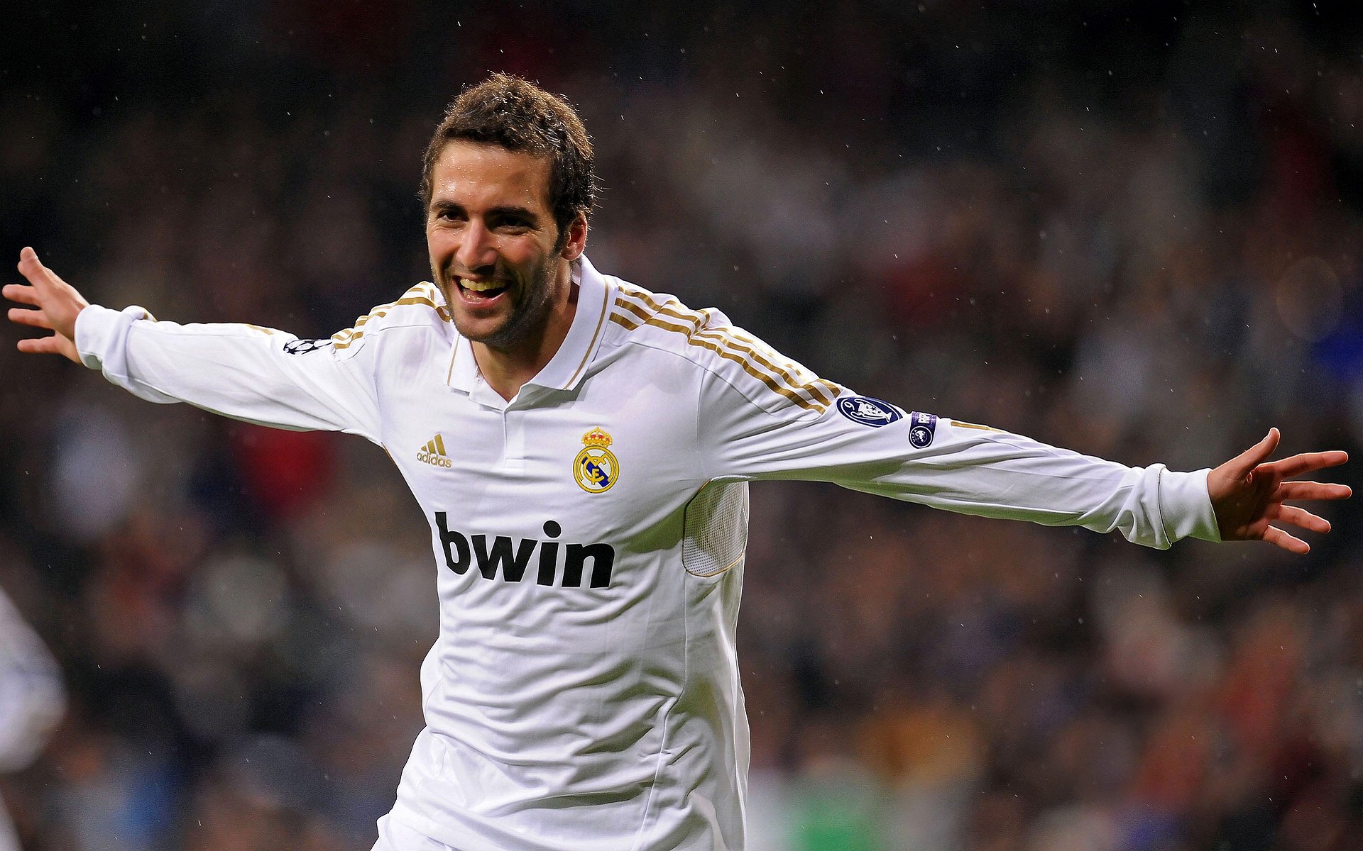 《【未来趋势】虚拟电竞现场：虚实结合的新体验》，虚拟化电子竞技哪些