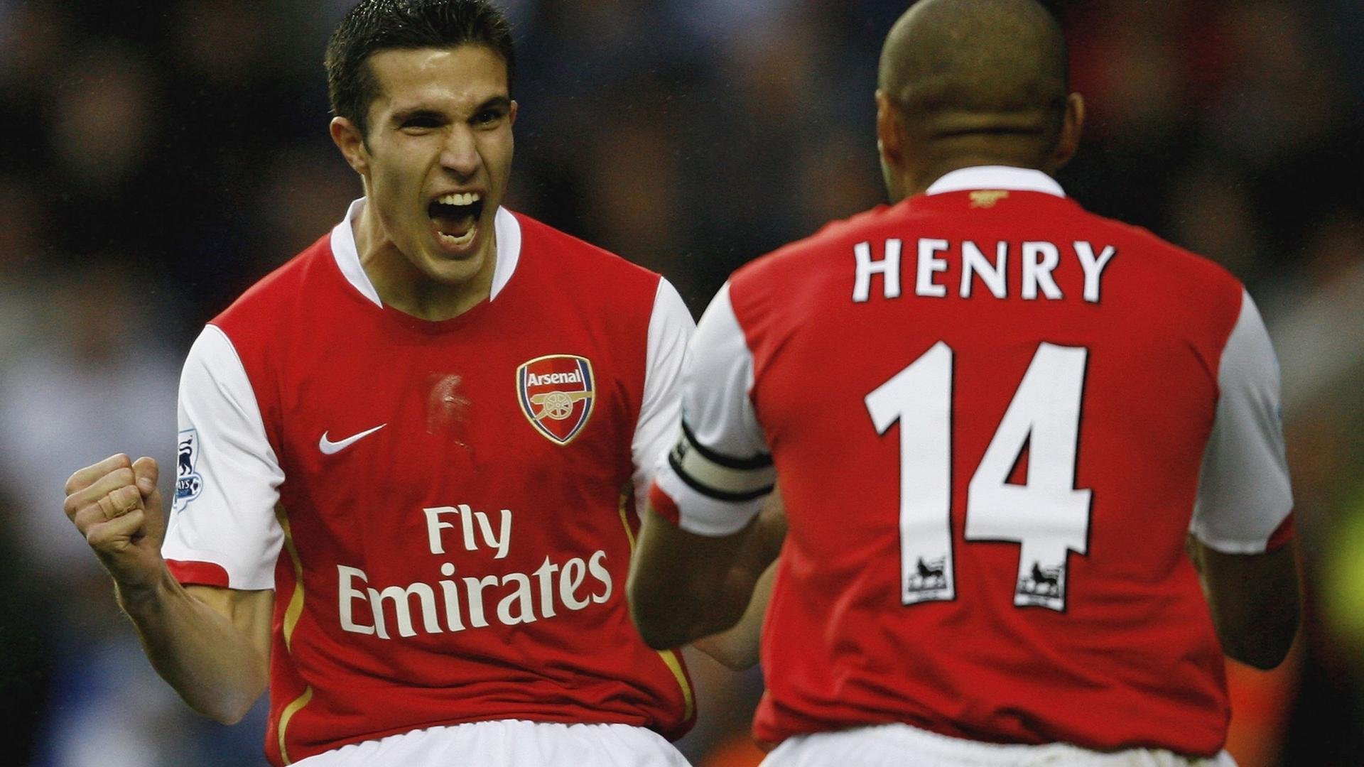 中国足球是否应引入独立审查机制监管转会，中国足球准入机制